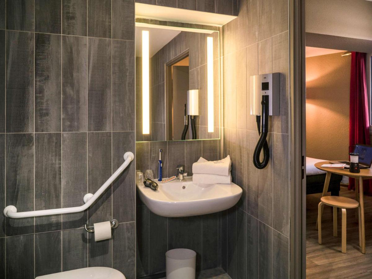 Ibis Hotel 3*